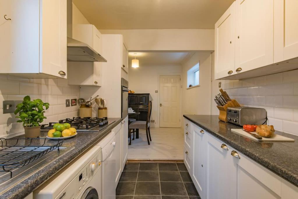 Honeysuckle Cottage Whitstable Esterno foto